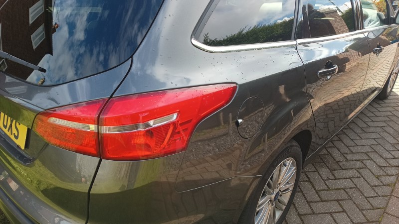 ford focus zetec moondust silver drivers side